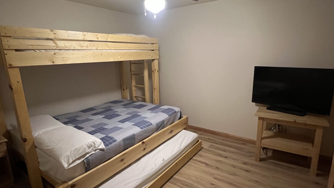 Photo of Bedroom in Arkdale
