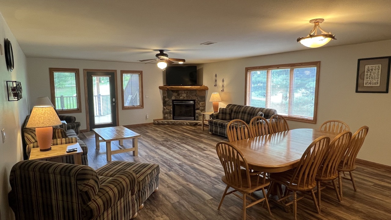 Photo of Livingroom in Arkdale