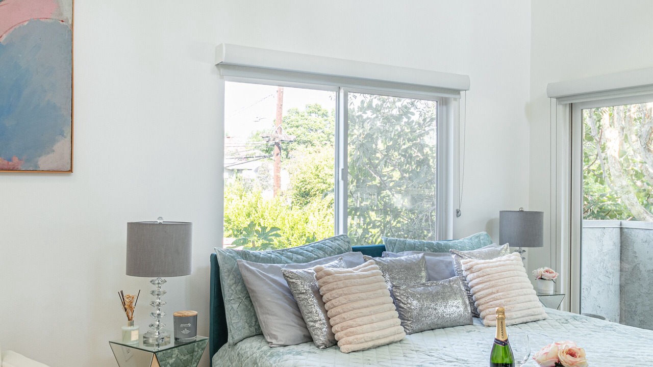 Photo of Bedroom in Beverly Grove