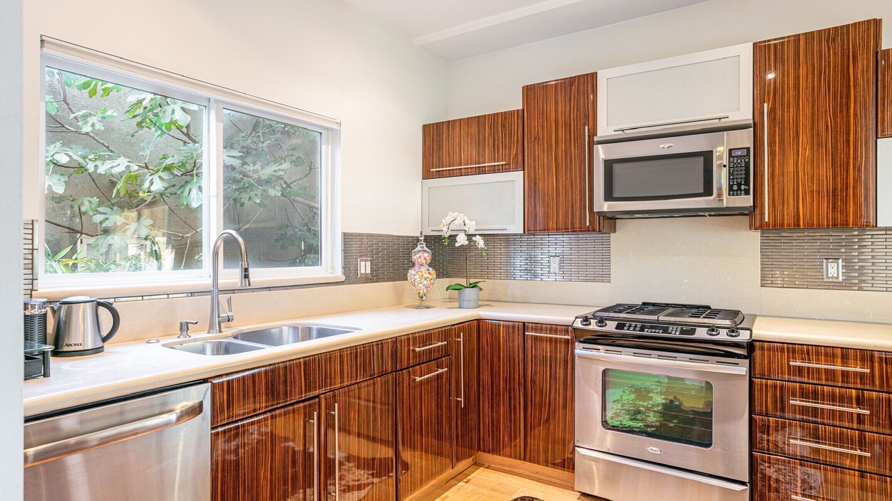 Photo of Kitchen in Beverly Grove
