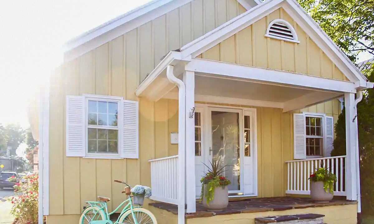 Photo of Outdoor in Leesburg's Old and Historic District