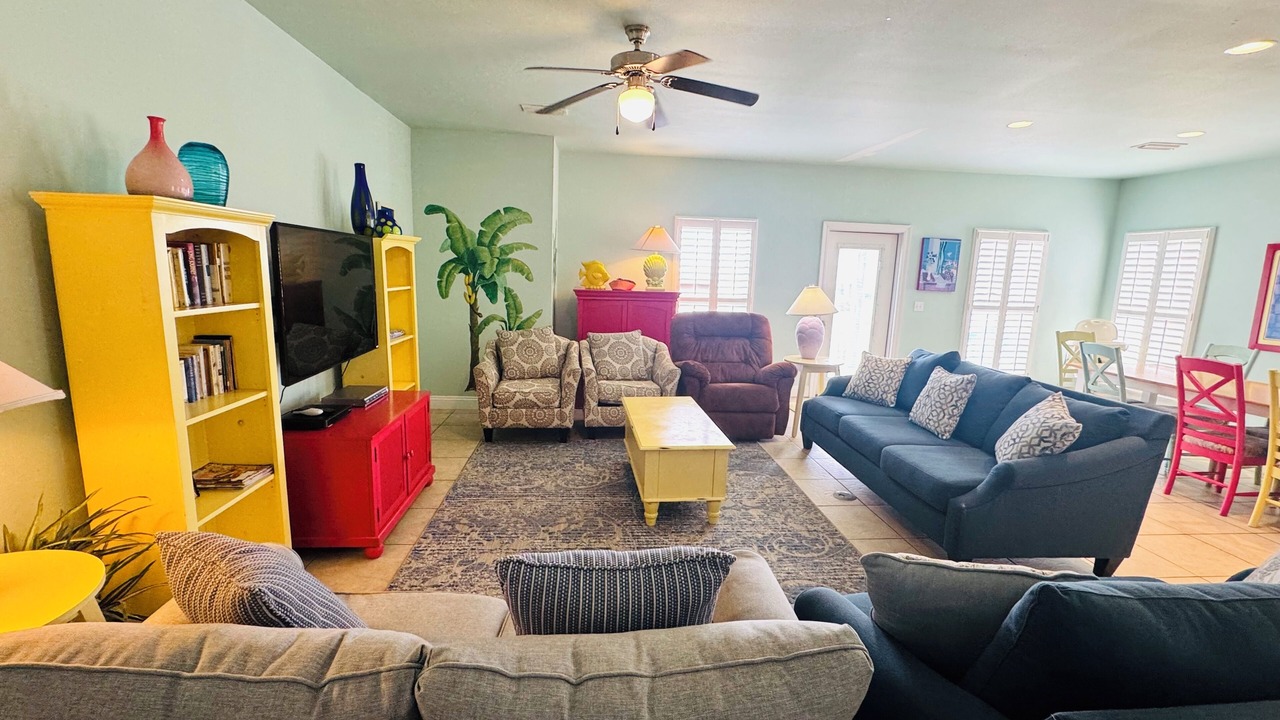 Photo of Livingroom in Fort Morgan