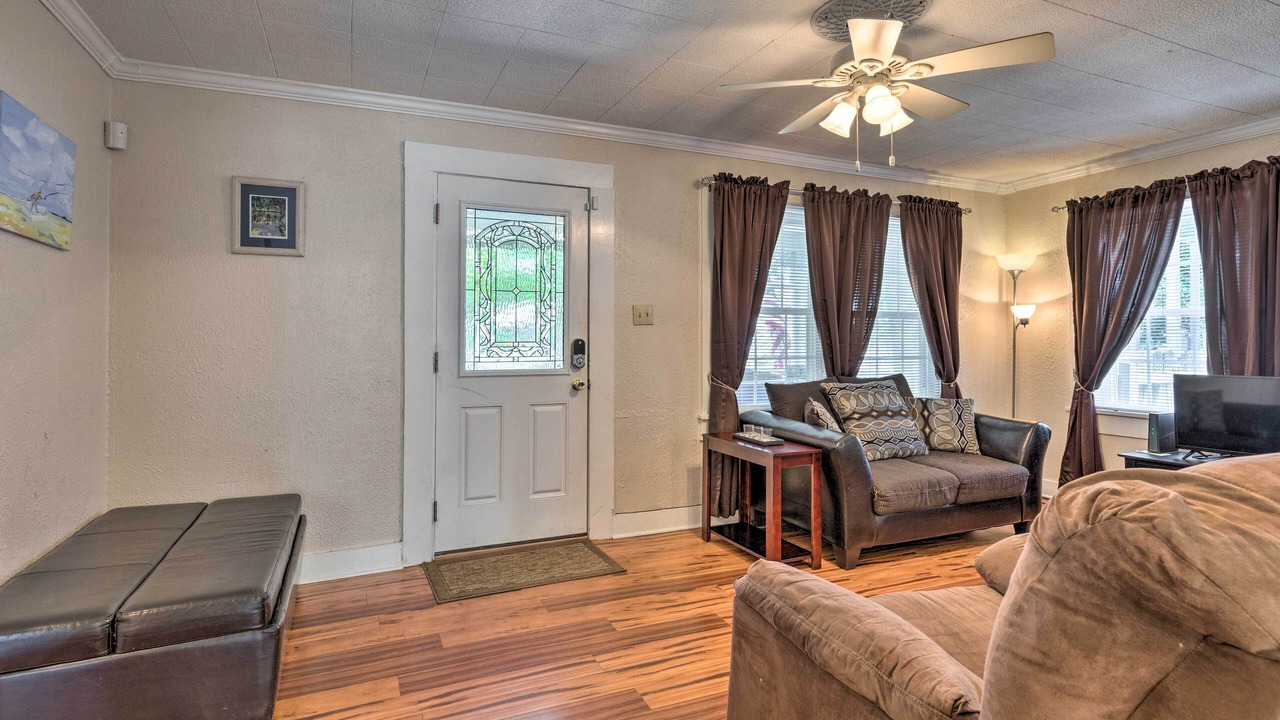 Photo of Bedroom in Gulfport