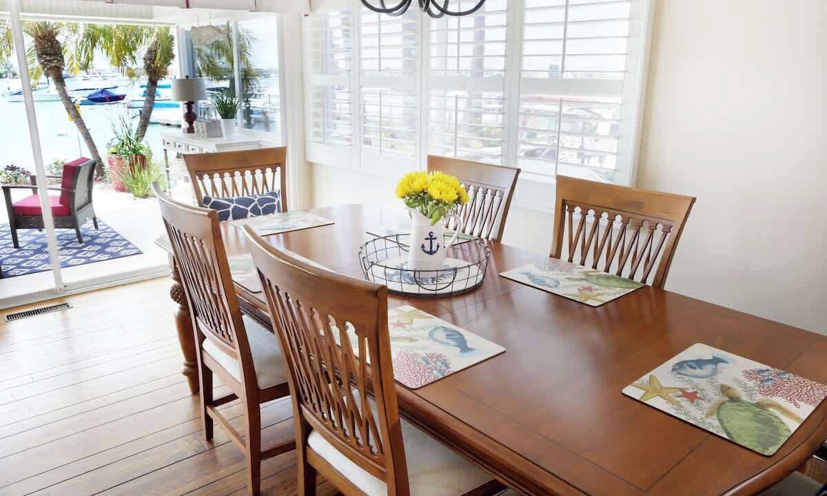 Photo of Livingroom in Balboa Island