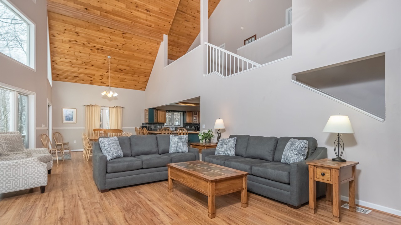 Photo of Bedroom in Mountainside