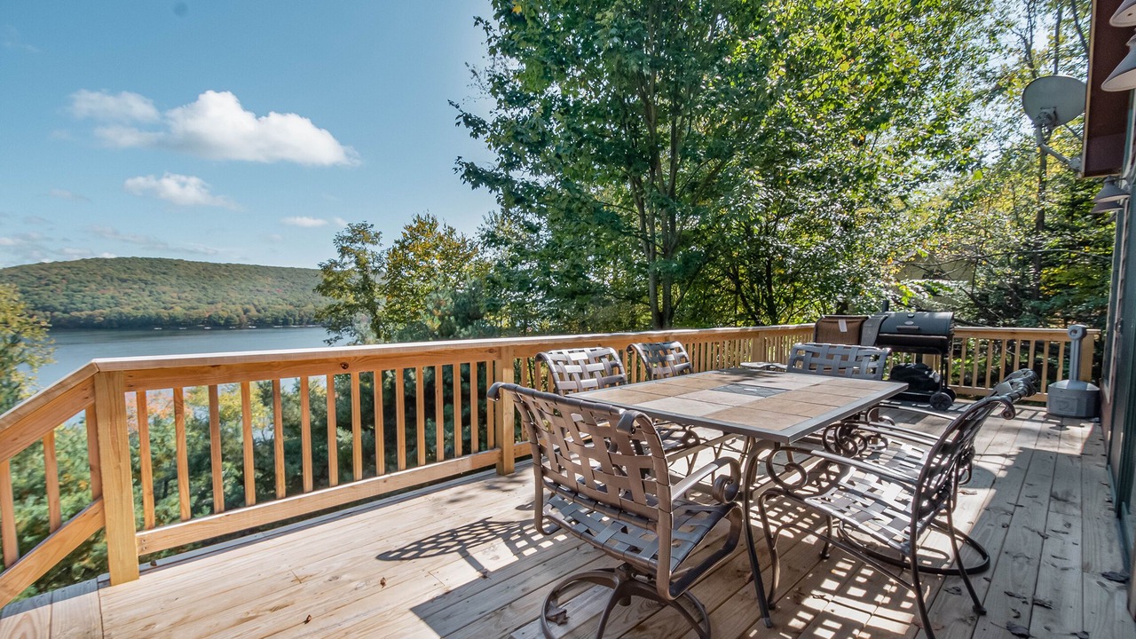Photo of Outdoor in Mountainside