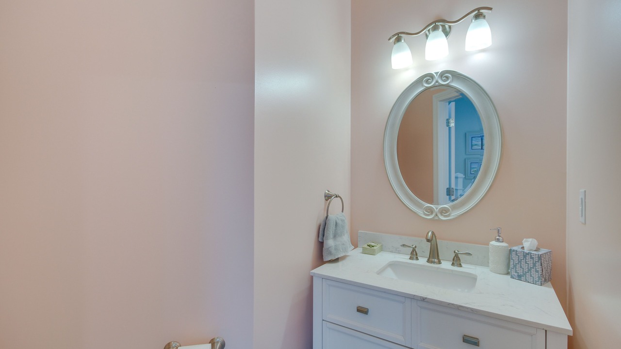 Photo of Bathroom in Ocean Springs