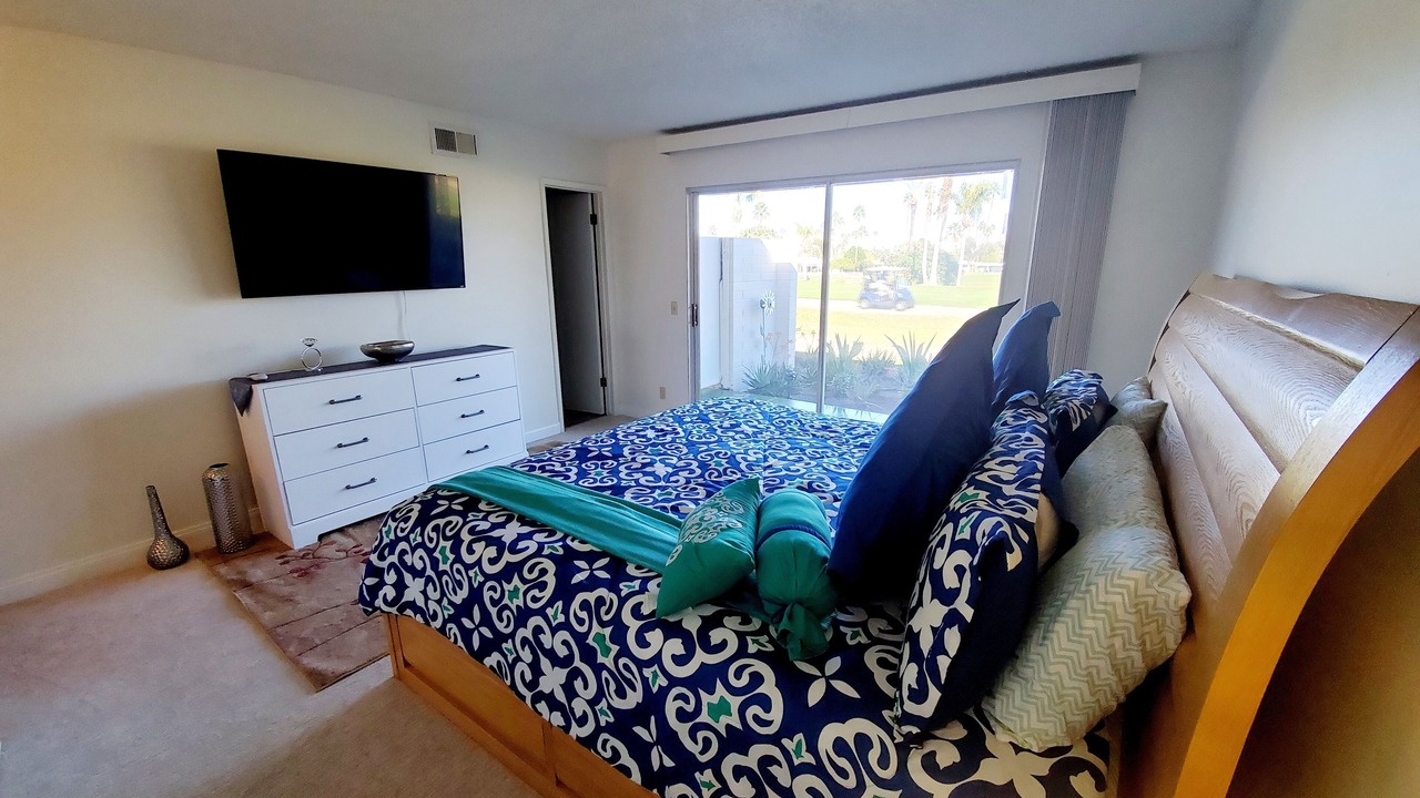 Photo of Bedroom in Indian Canyon