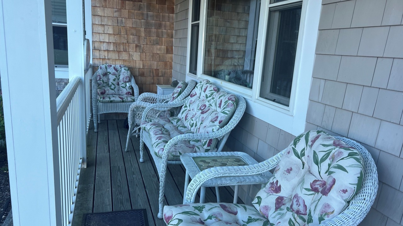 Photo of Patio Balcony in Cataumet