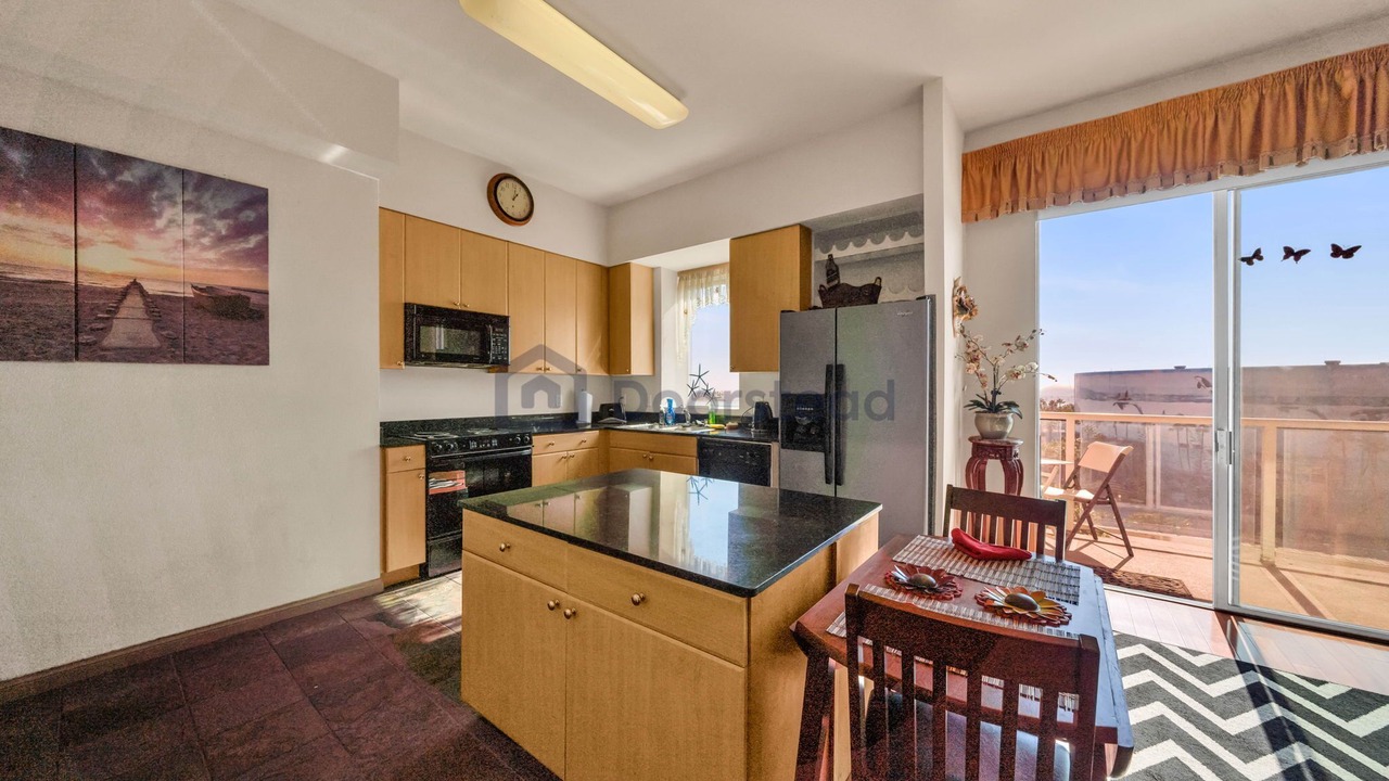 Photo of Kitchen in Waterfront