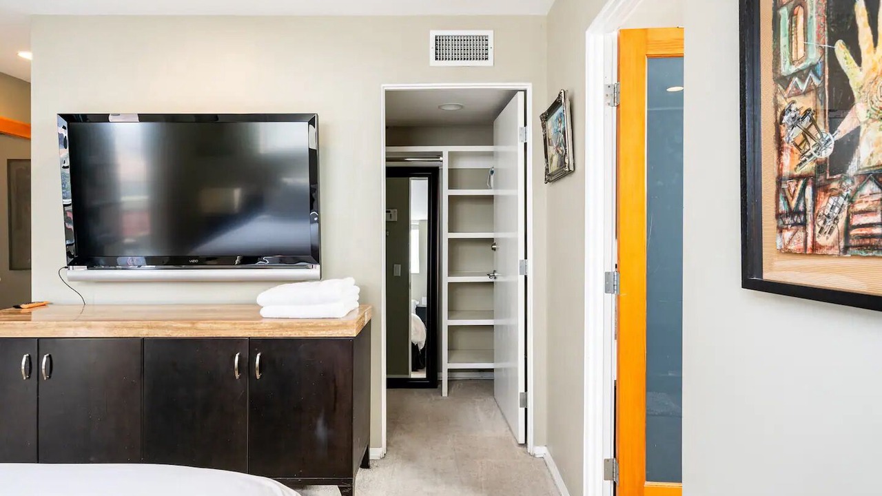 Photo of Bedroom in Venice Canals
