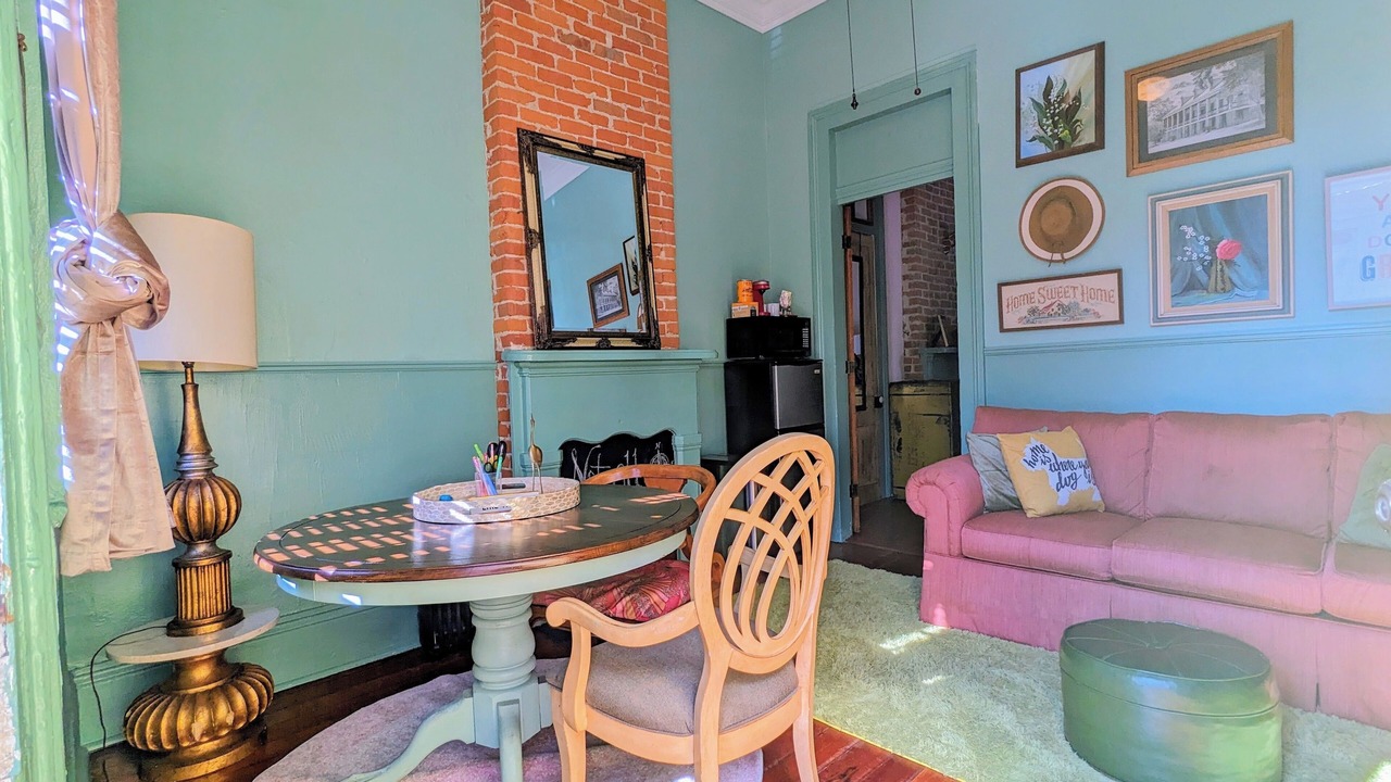 Photo of Livingroom in Bywater