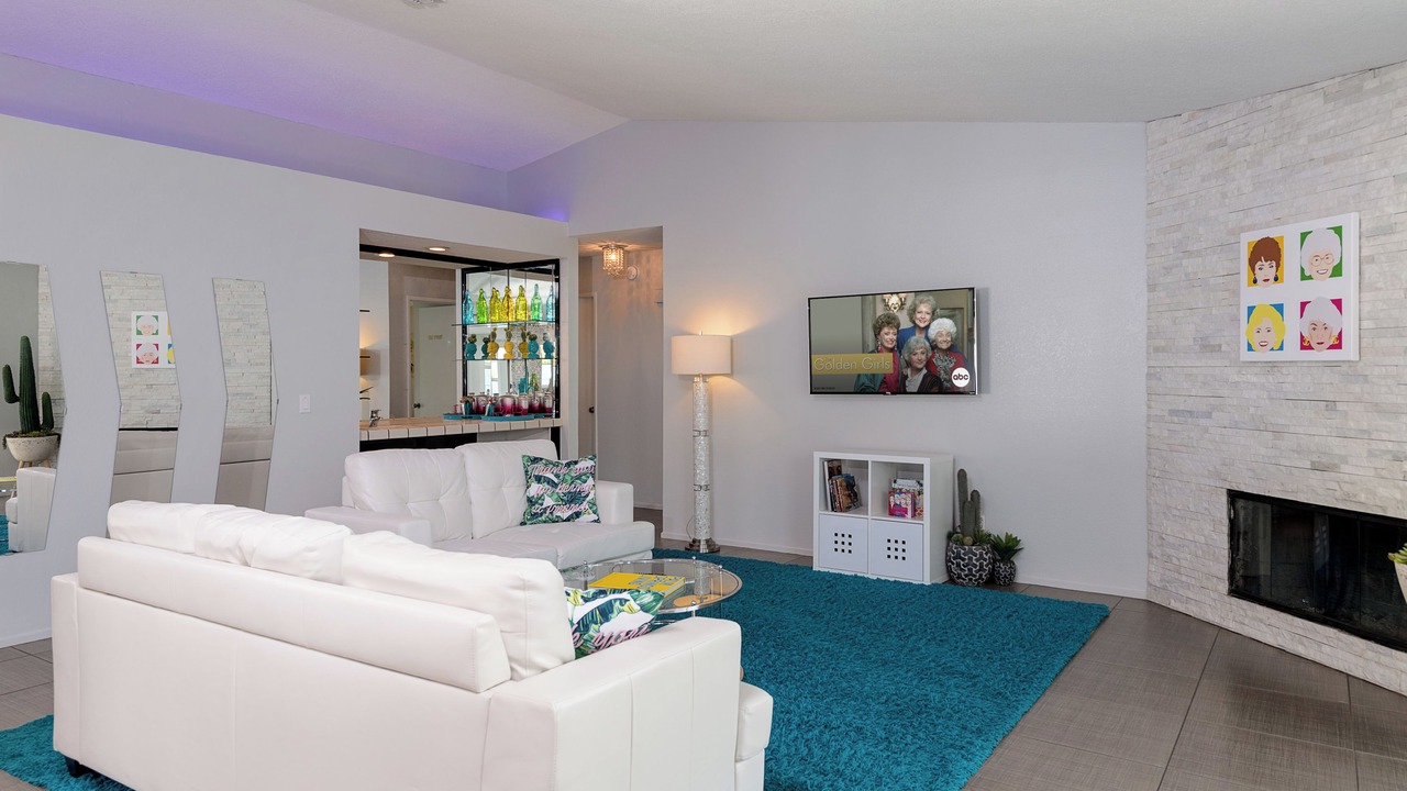 Photo of Livingroom in Chino Canyon