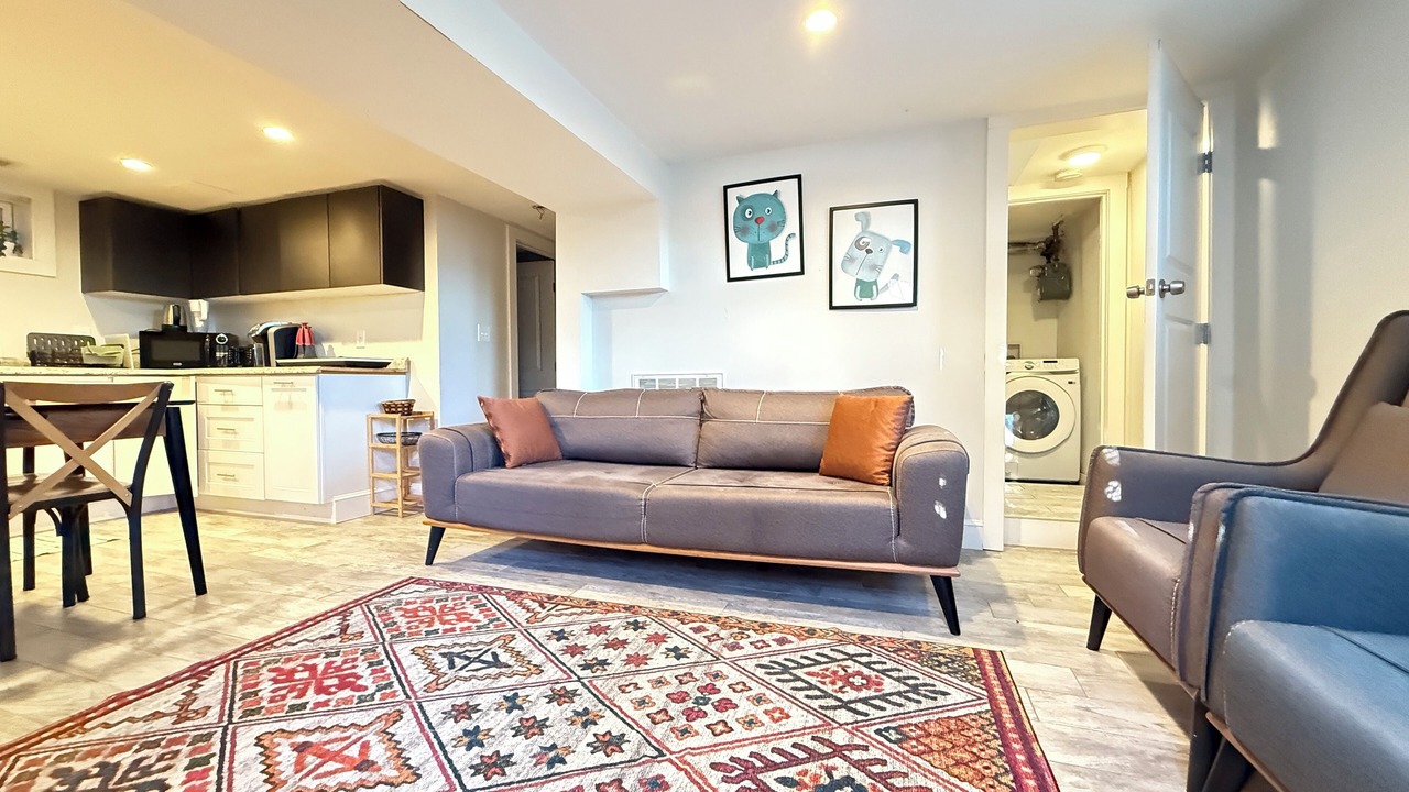 Photo of Livingroom in Oak Square