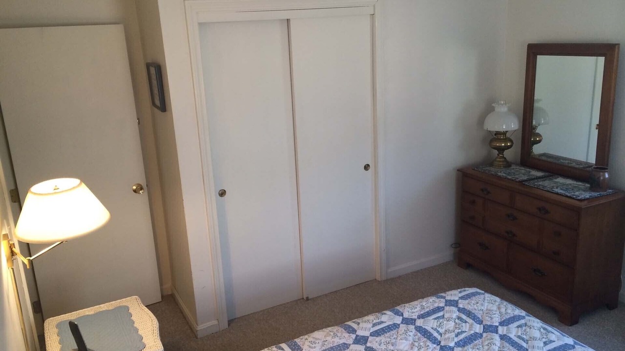 Photo of Bedroom in Campground Landing