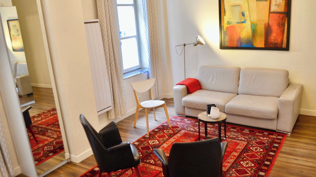 Photo of Livingroom in Archives