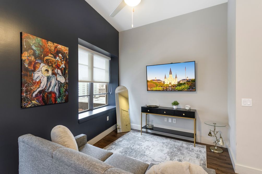Photo of Livingroom in Central Business District