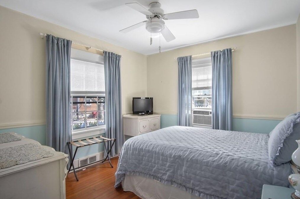 Photo of Bedroom in Newport