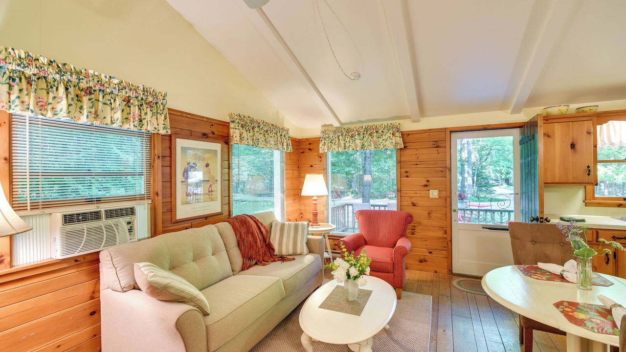 Photo of Livingroom in Fish Creek