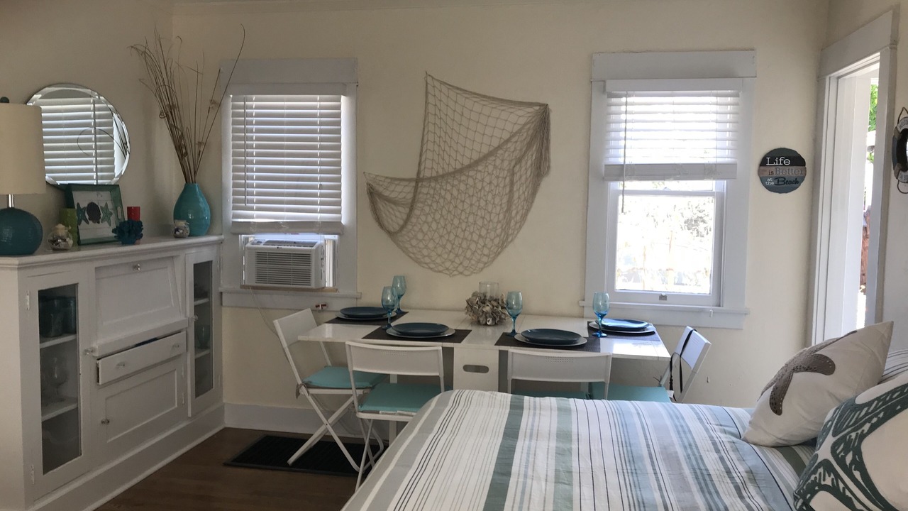 Photo of Bedroom in Bluff Heights