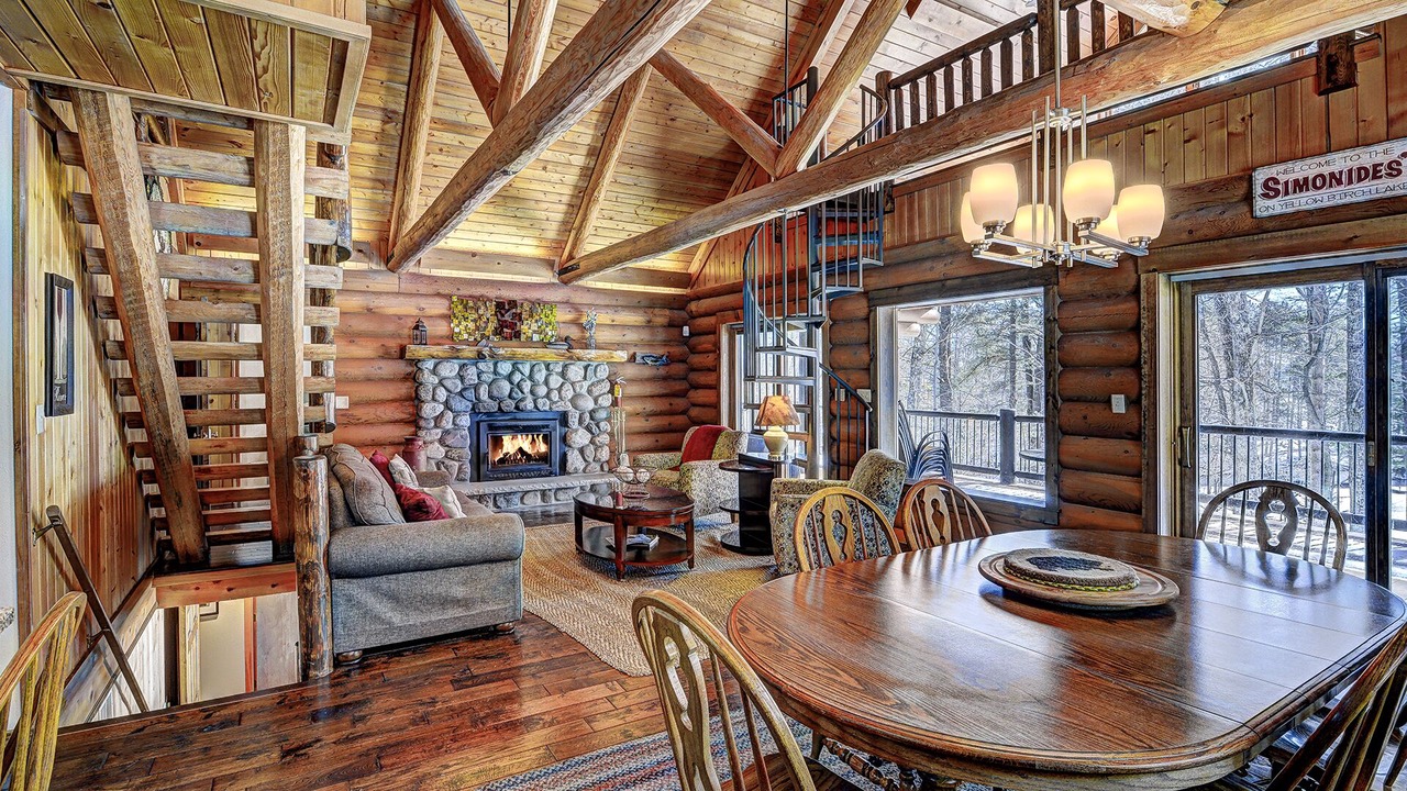 Photo of Bedroom in Eagle River