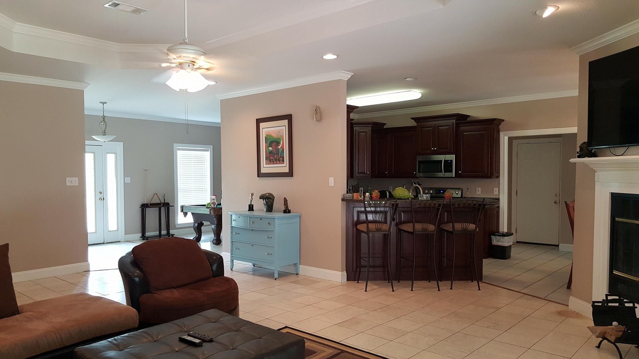 Photo of Livingroom in Ocean Springs