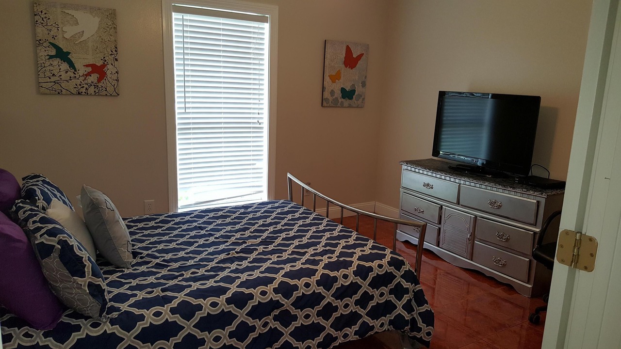 Photo of Bedroom in Ocean Springs