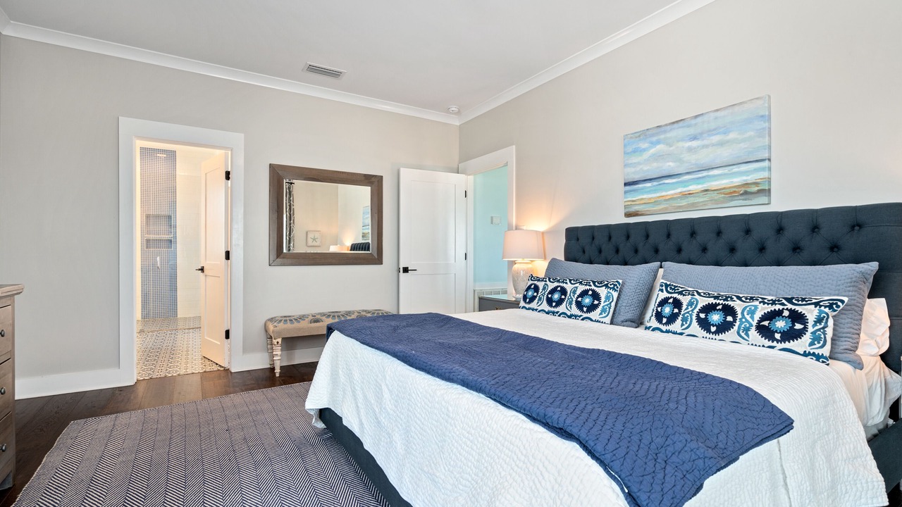 Photo of Bedroom in Dauphin Island