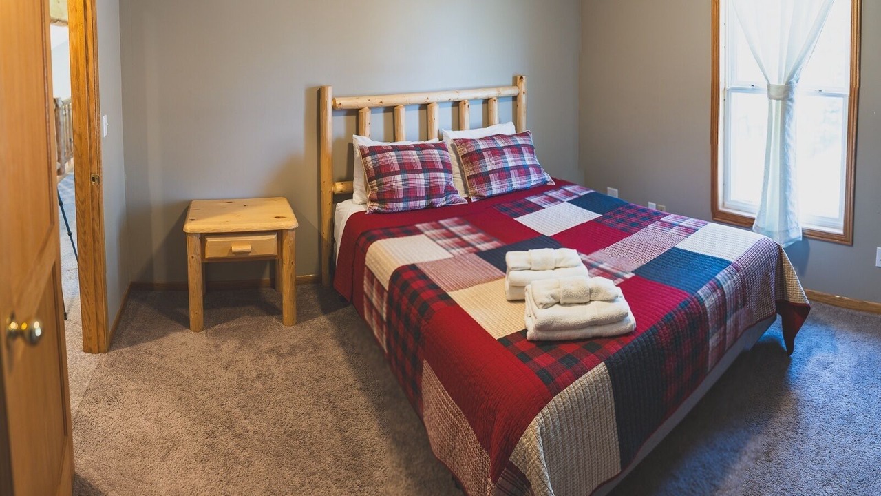 Photo of Bedroom in Backus