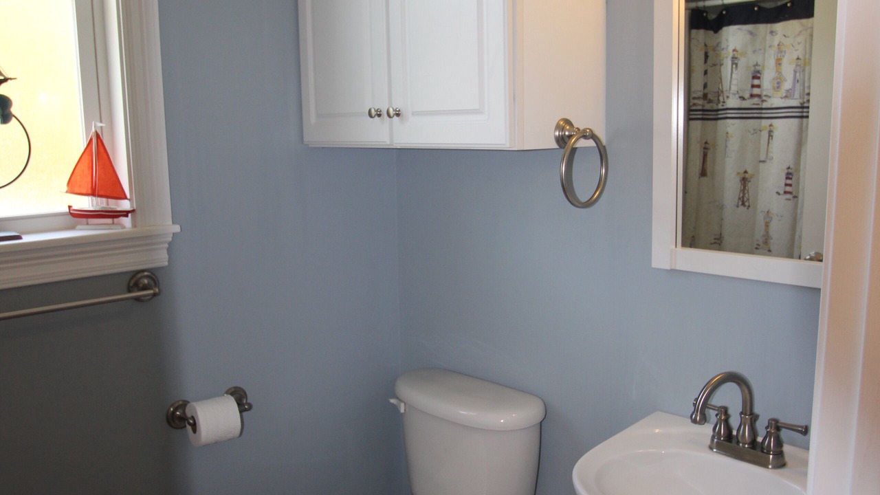 Photo of Bathroom in Bay St Louis