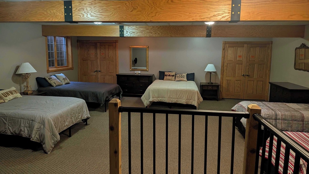 Photo of Bedroom in Walker