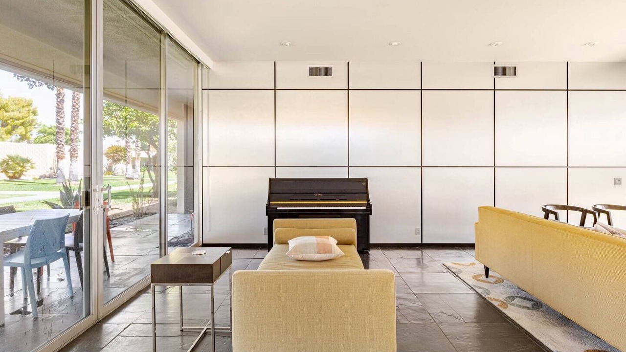 Photo of Livingroom in Palm Springs