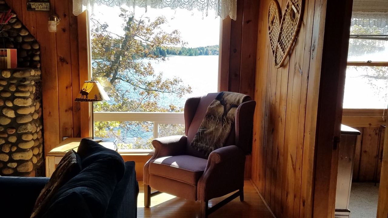 Photo of Livingroom in Eagle River