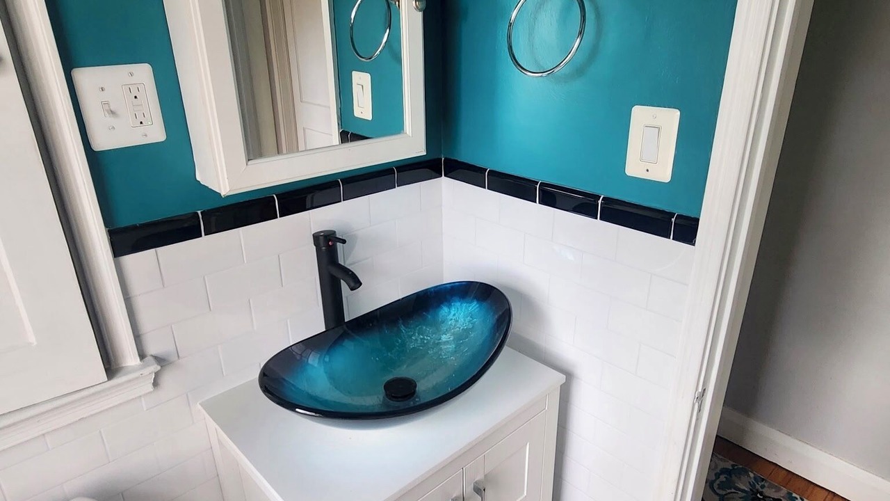 Photo of Bathroom in Lochearn