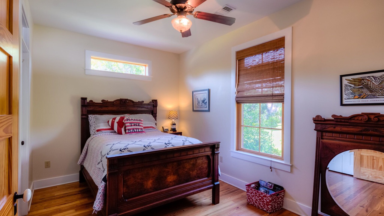 Photo of Bedroom in Bay St Louis