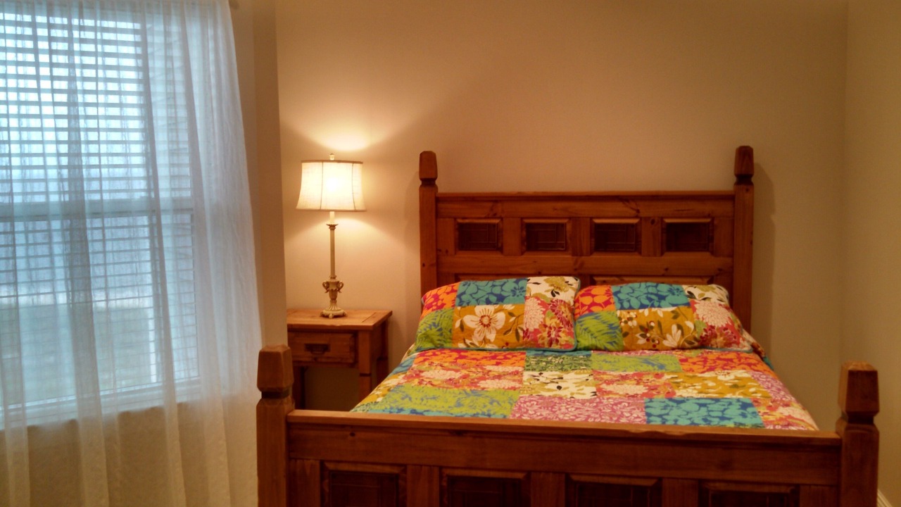 Photo of Bedroom in Ocean Springs