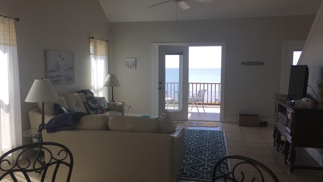 Photo of Bedroom in Ocean Springs