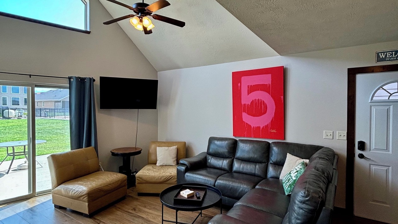 Photo of Livingroom in Spirit Lake