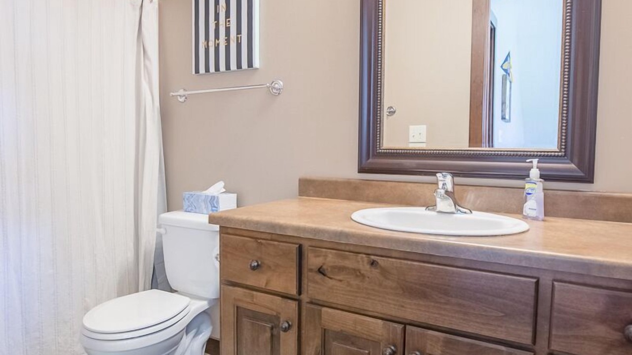 Photo of Bathroom in Spirit Lake
