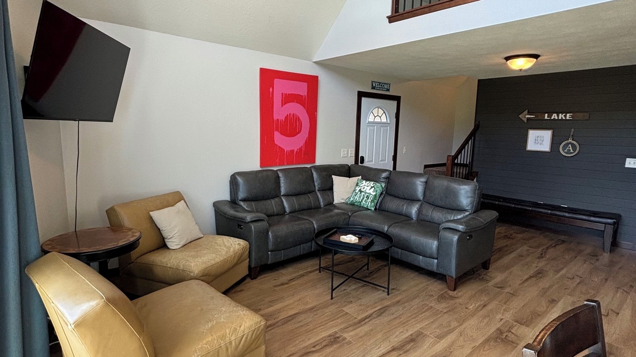 Photo of Livingroom in Spirit Lake
