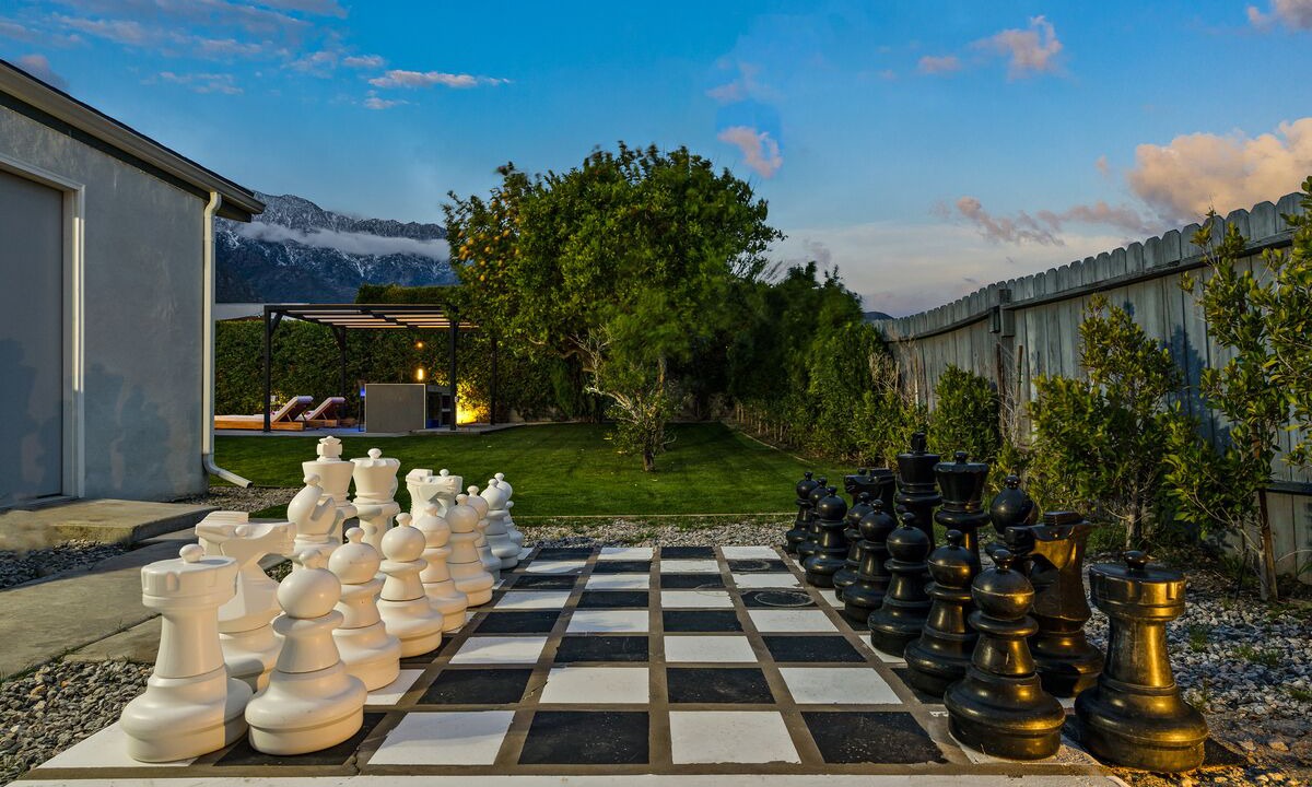 Photo of Outdoor in Racquet Club West