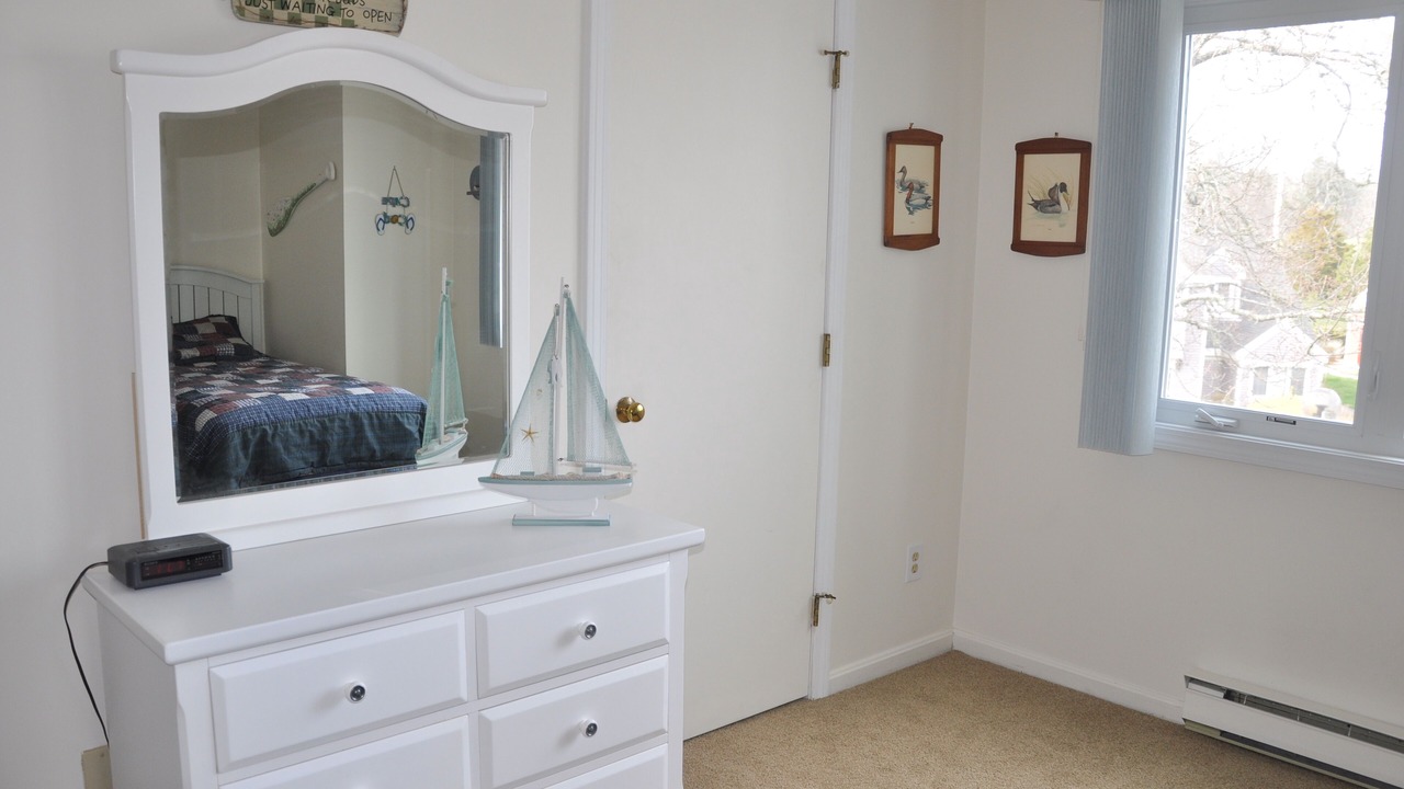 Photo of Bedroom in Brewster