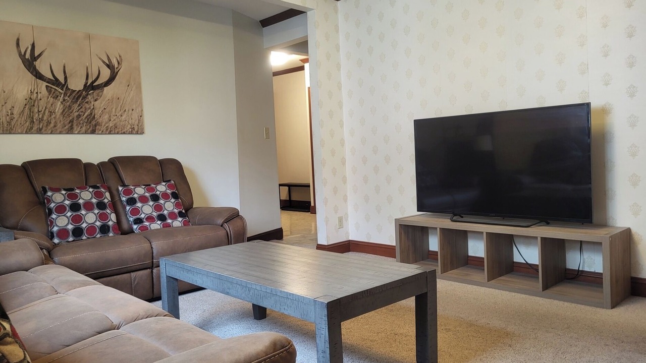 Photo of Livingroom in Strawberry Hill