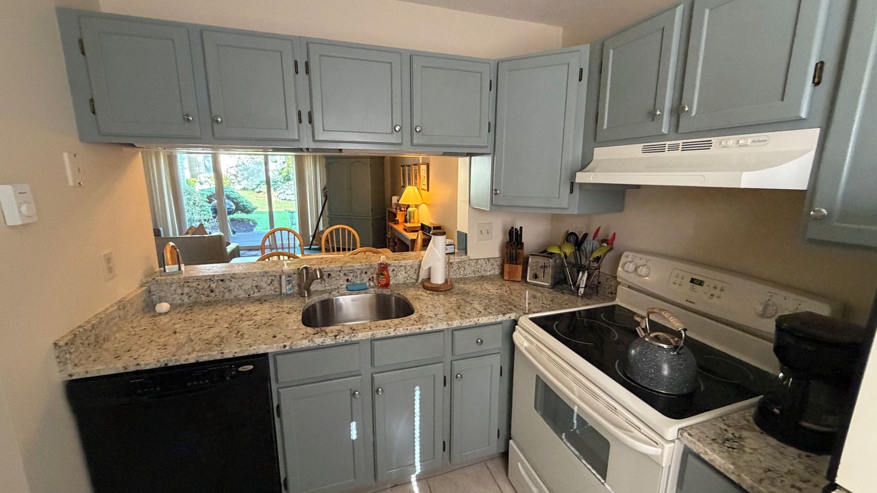Photo of Kitchen in Brewster