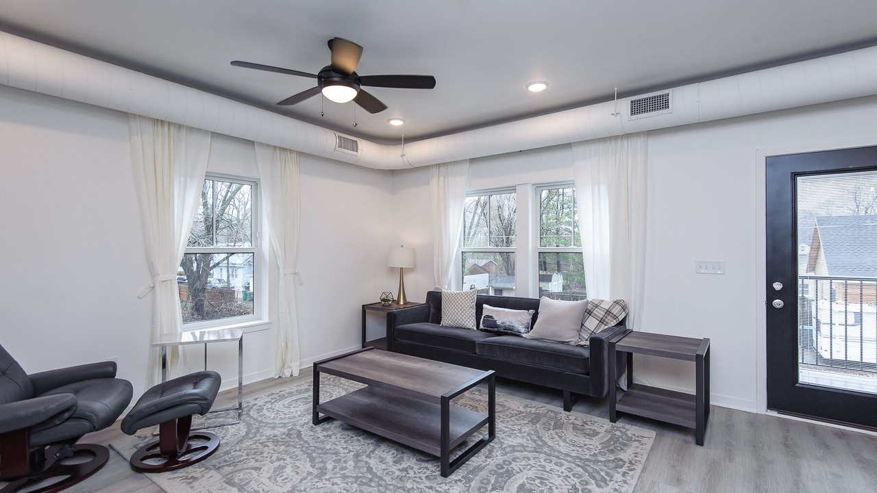 Photo of Livingroom in Northrup