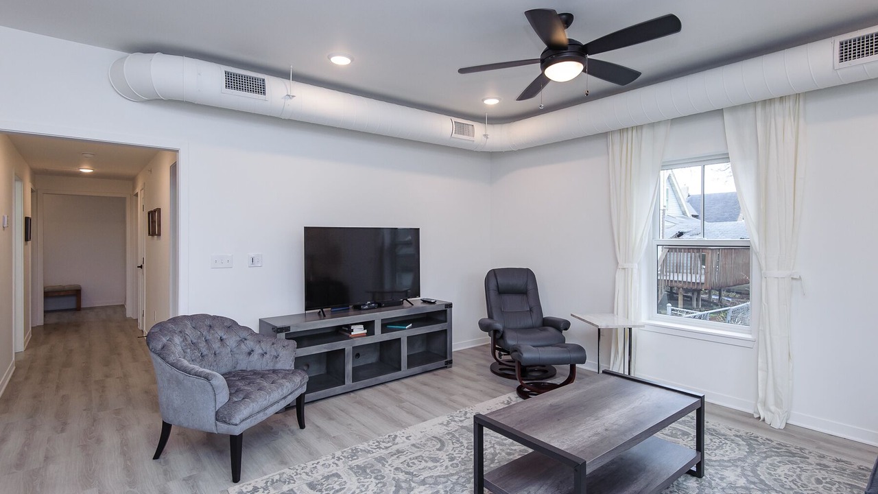 Photo of Livingroom in Northrup