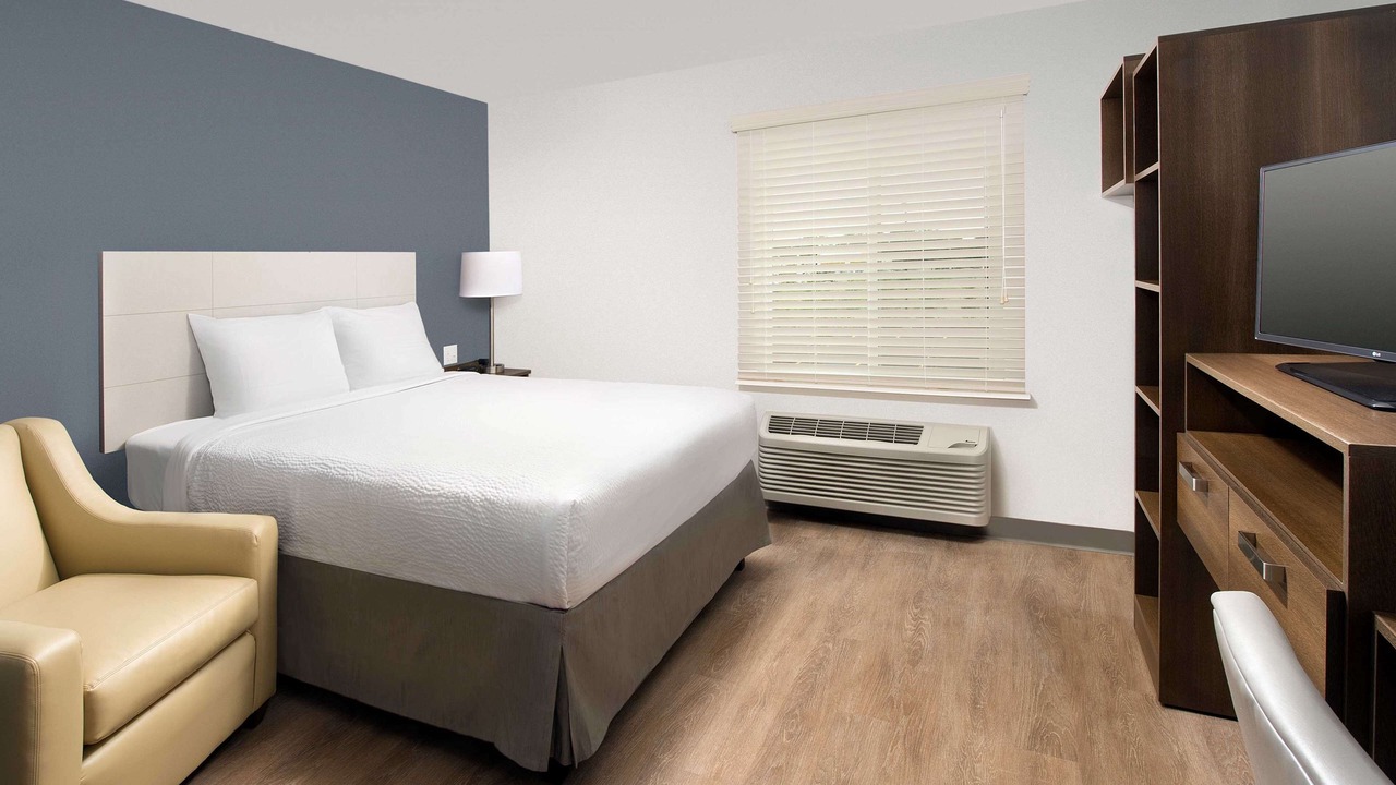 Photo of Bedroom in Mendota Heights