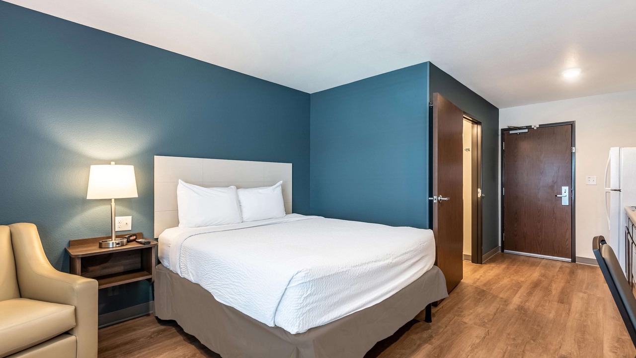 Photo of Bedroom in Mendota Heights