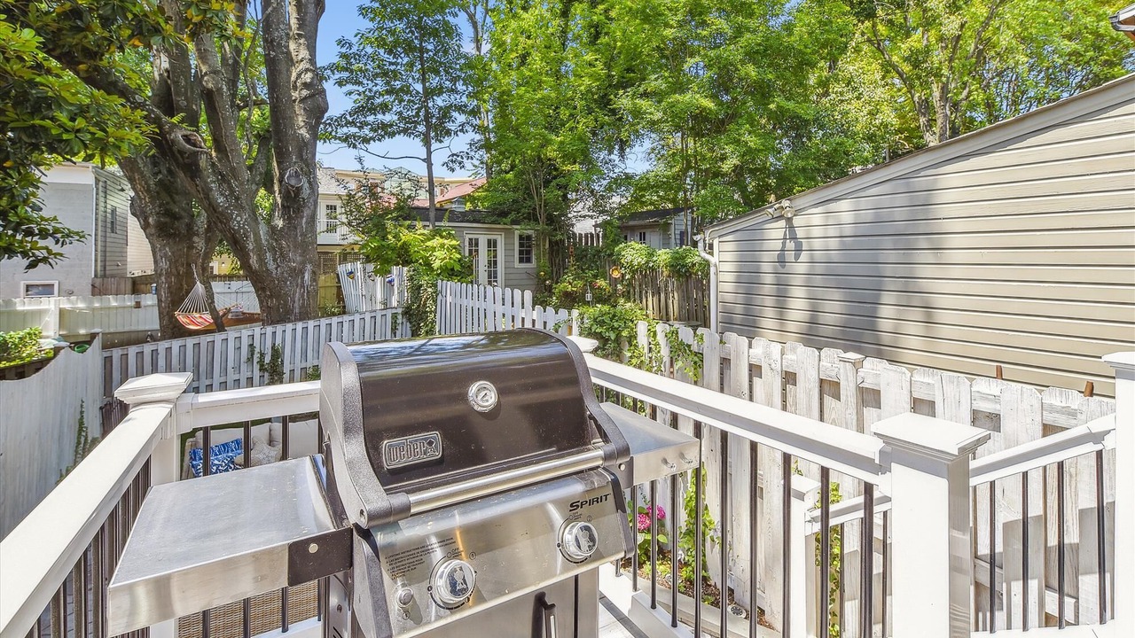 Photo of Patio Balcony in Historic District