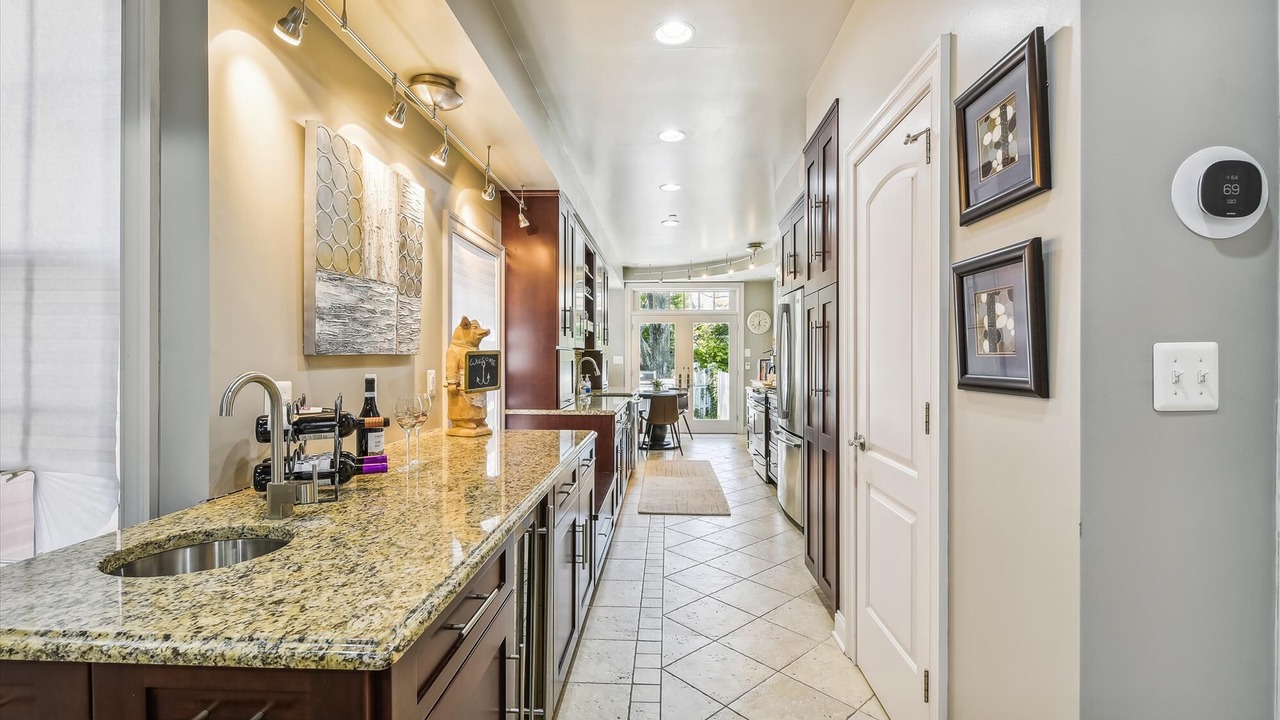 Photo of Kitchen in Historic District
